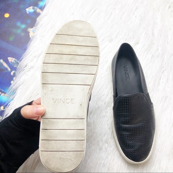 Vince Black perforated slip on shoes - Picture 2 of 3